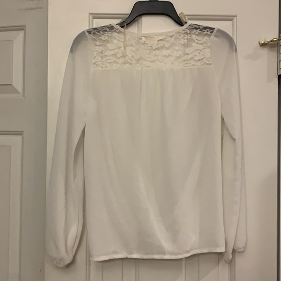 ❤️ 2/$29 Agaci Open sheer blouse wear over something lace accents *measurements - Picture 7 of 12